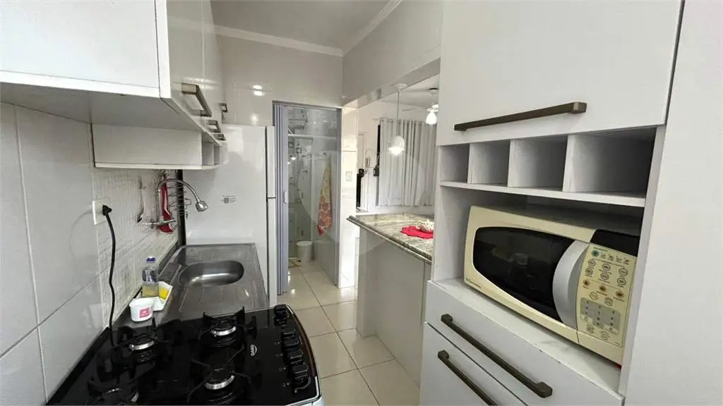 Apartamento para Venda em Praia Grande, Vila Tupi, 1 dormitório, 1 banheiro, 1 vaga