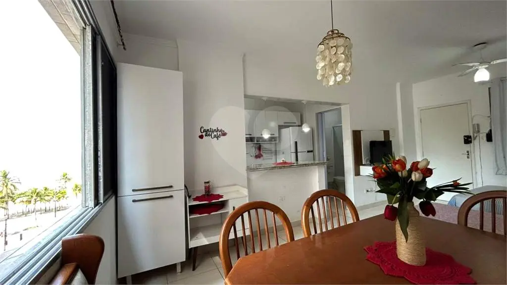 Apartamento para Venda em Praia Grande, Vila Tupi, 1 dormitório, 1 banheiro, 1 vaga