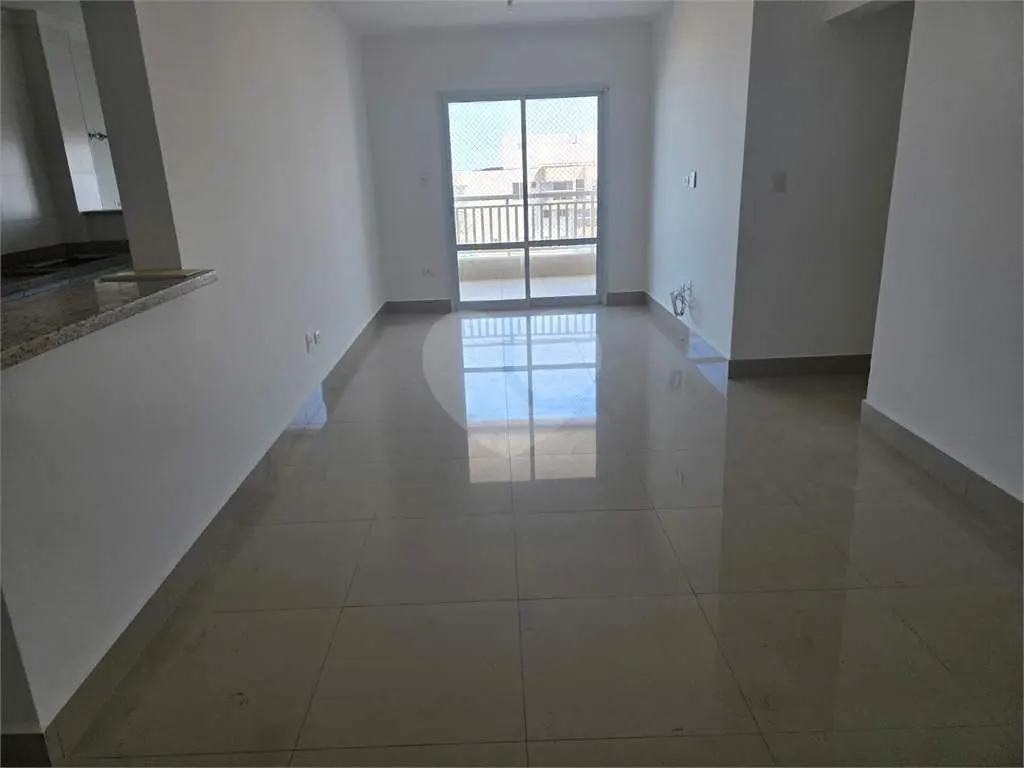 Apartamento para Venda em Praia Grande, Aviação, 2 dormitórios, 1 suíte, 2 banheiros, 2 vagas
