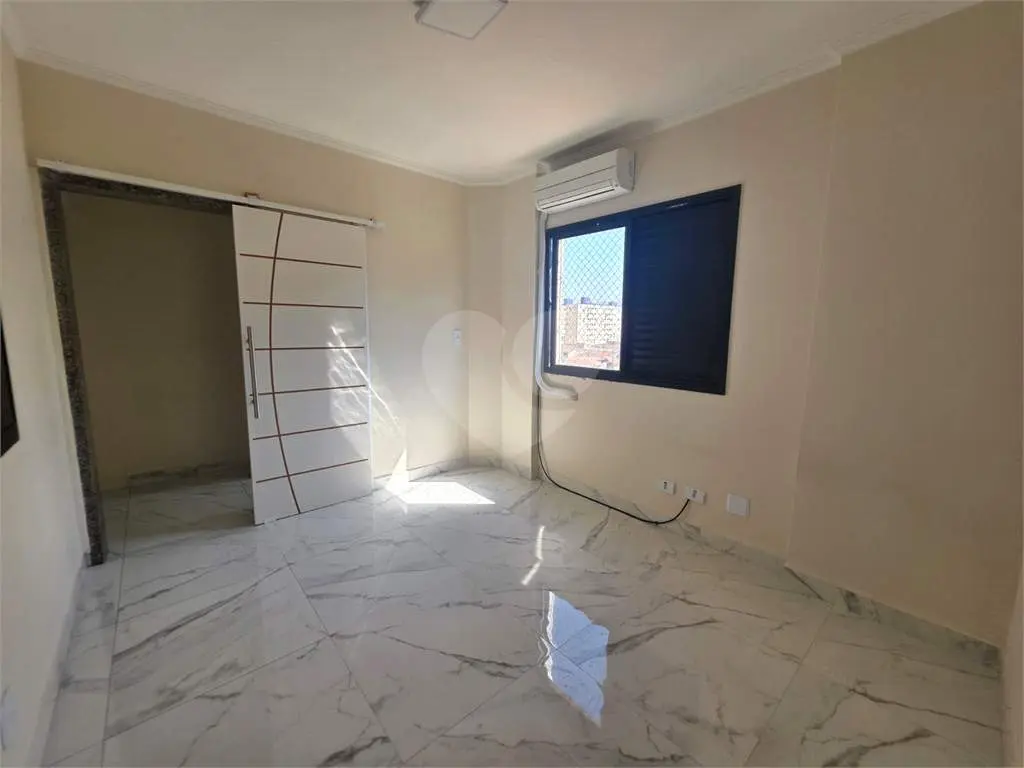 Apartamento para Venda em Praia Grande, Aviação, 2 dormitórios, 1 suíte, 2 banheiros, 1 vaga