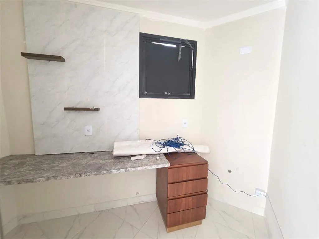 Apartamento para Venda em Praia Grande, Aviação, 2 dormitórios, 1 suíte, 2 banheiros, 1 vaga