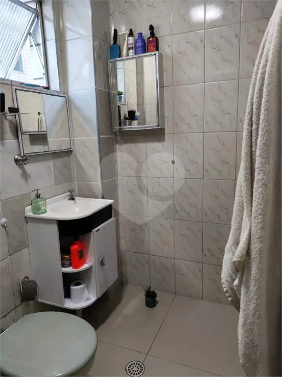Apartamento para Venda em Praia Grande, Forte, 2 dormitórios, 1 suíte, 2 banheiros, 1 vaga