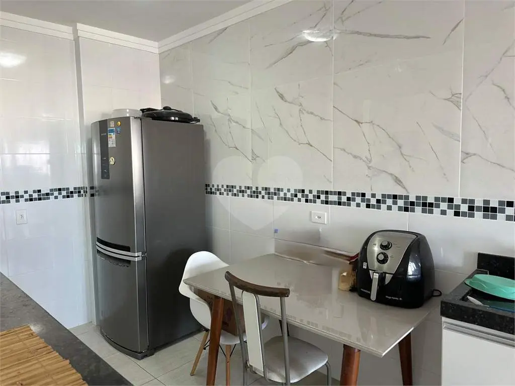 Apartamento para Venda em Praia Grande, Caiçara, 2 dormitórios, 2 suítes, 2 banheiros, 2 vagas
