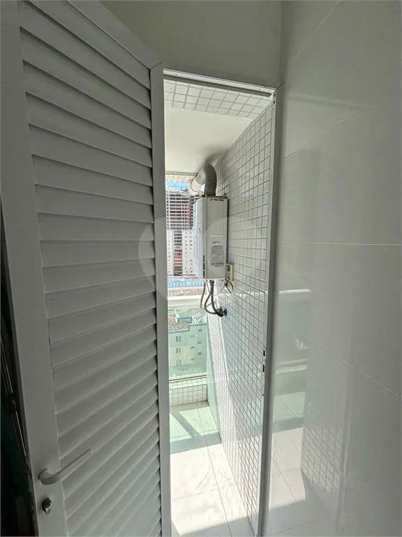 Apartamento para Venda em Praia Grande, Canto do Forte, 3 dormitórios, 1 suíte, 2 banheiros, 2 vagas