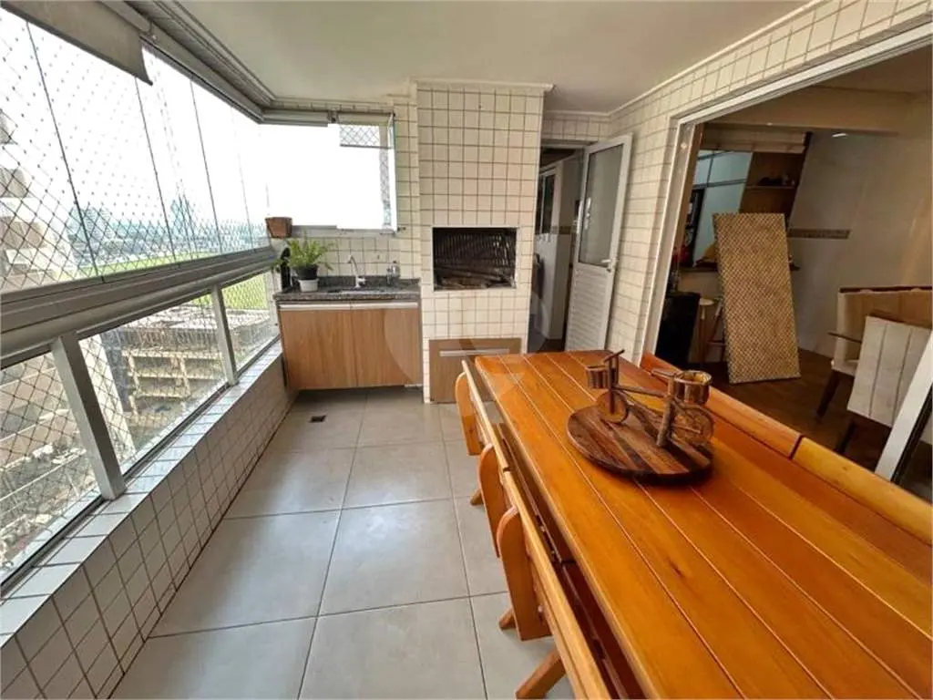 Apartamento para Venda em Praia Grande, Guilhermina, 3 dormitórios, 3 suítes, 1 banheiro, 2 vagas