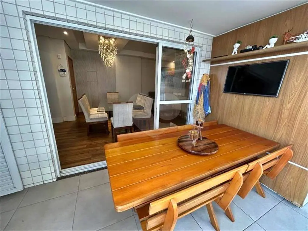 Apartamento para Venda em Praia Grande, Guilhermina, 3 dormitórios, 3 suítes, 1 banheiro, 2 vagas