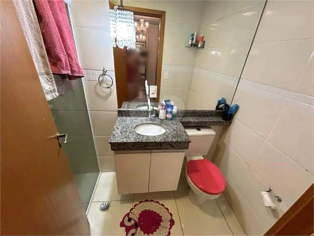 Apartamento para Venda em Praia Grande, Guilhermina, 3 dormitórios, 3 suítes, 1 banheiro, 2 vagas