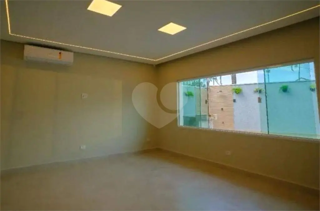 Casa para Venda em Praia Grande, Solemar, 3 dormitórios, 1 suíte, 3 banheiros, 5 vagas