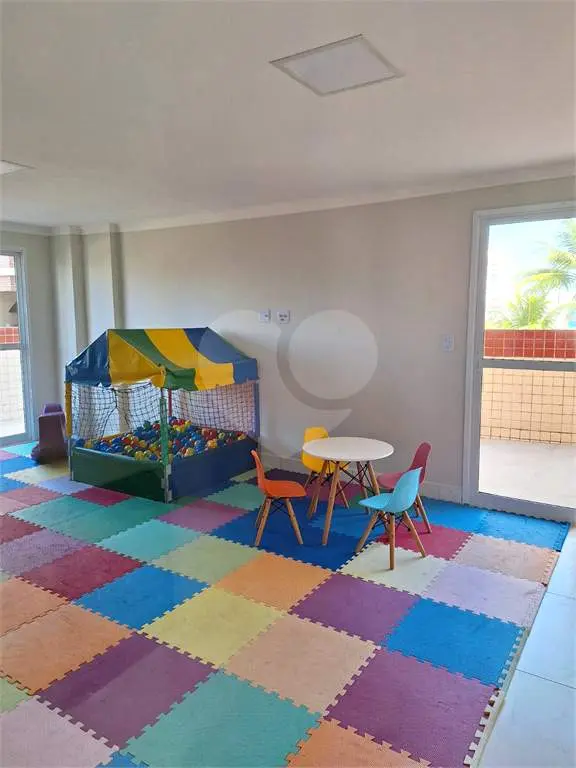Apartamento para Venda em Praia Grande, Campo aviação, 2 dormitórios, 1 suíte, 2 banheiros, 1 vaga