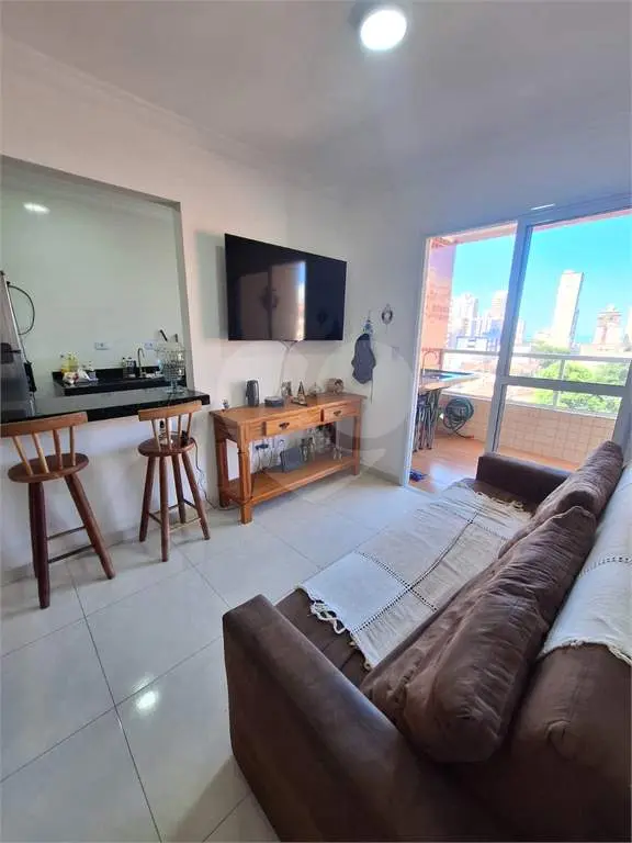 Apartamento para Venda em Praia Grande, Campo aviação, 2 dormitórios, 1 suíte, 2 banheiros, 1 vaga