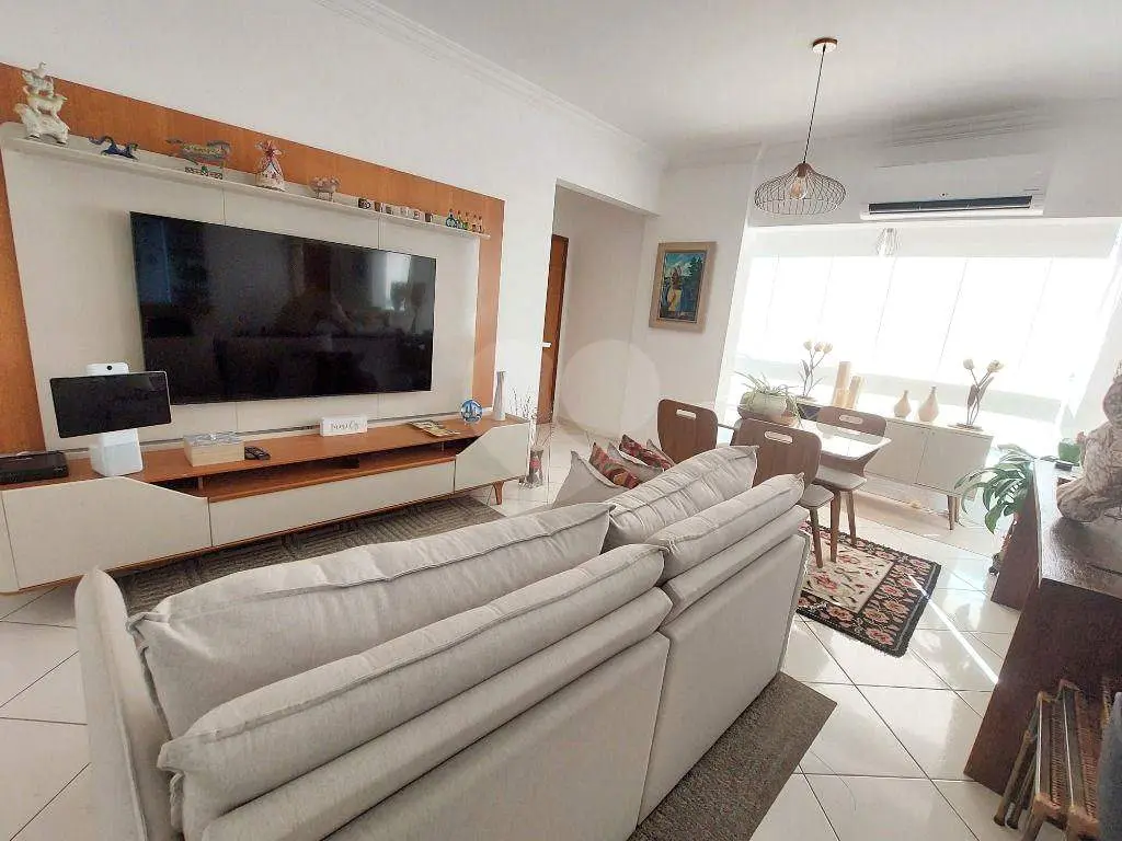 Apartamento para Venda em Praia Grande, Guilhermina, 2 dormitórios, 1 suíte, 2 banheiros, 1 vaga