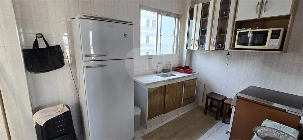 Apartamento para Venda em Praia Grande, Guilhermina, 2 dormitórios, 1 suíte, 2 banheiros, 1 vaga