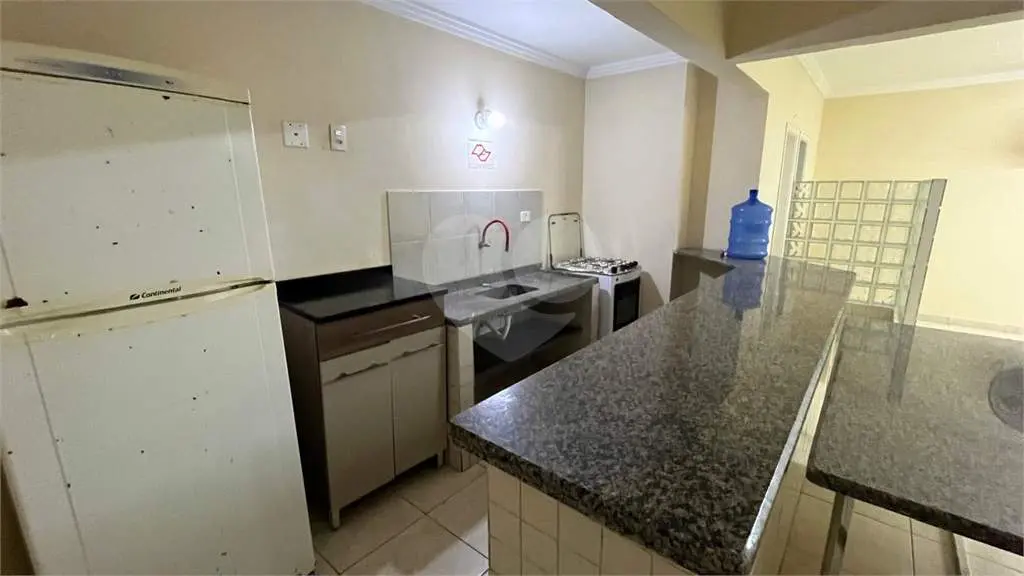 Apartamento para Venda em Praia Grande, Vila Tupi, 2 dormitórios, 1 suíte, 2 banheiros, 1 vaga