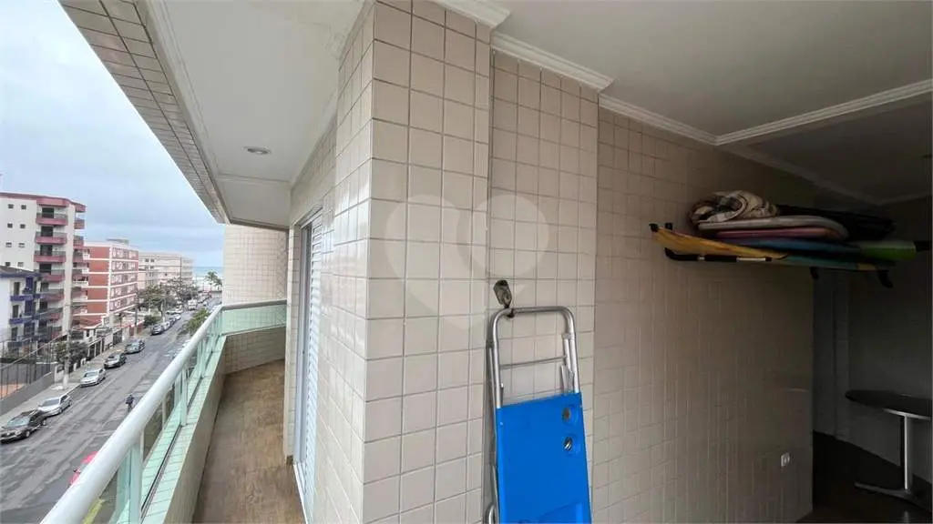 Apartamento para Venda em Praia Grande, Vila Tupi, 2 dormitórios, 1 suíte, 2 banheiros, 1 vaga