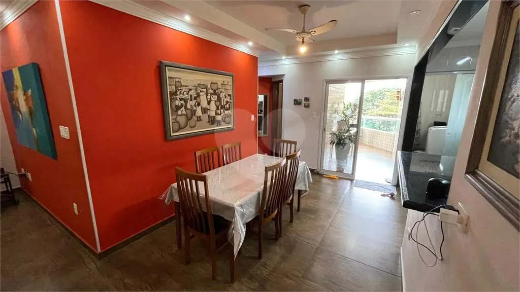 Apartamento para Venda em Praia Grande, Vila Tupi, 2 dormitórios, 1 suíte, 2 banheiros, 1 vaga