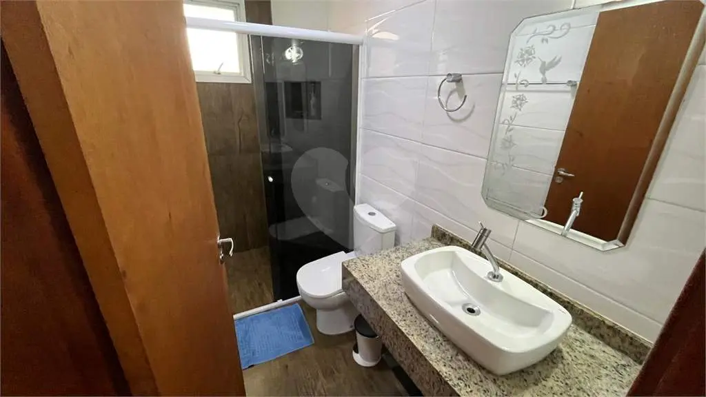 Apartamento para Venda em Praia Grande, Vila Tupi, 2 dormitórios, 1 suíte, 2 banheiros, 1 vaga