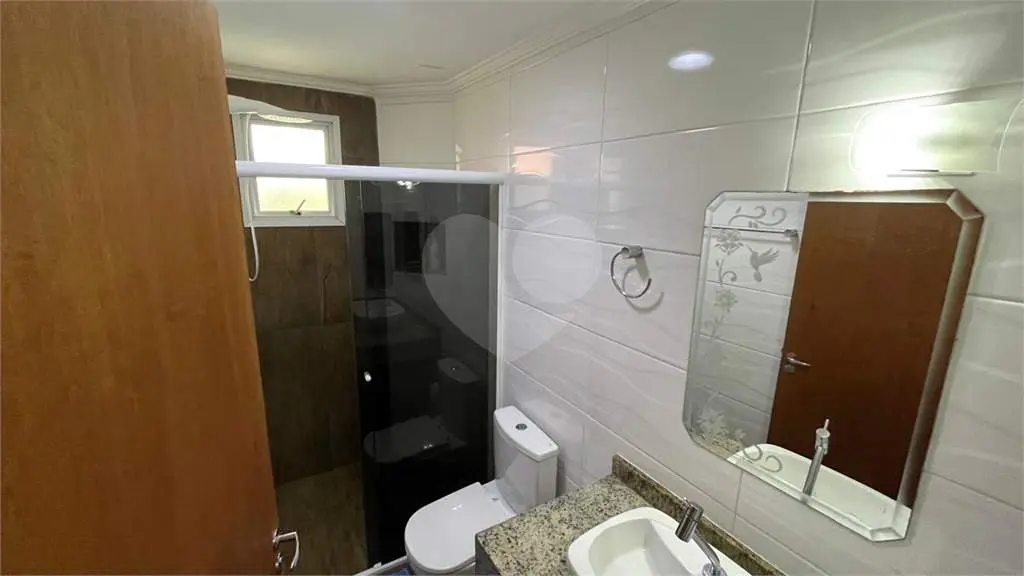 Apartamento para Venda em Praia Grande, Vila Tupi, 2 dormitórios, 1 suíte, 2 banheiros, 1 vaga