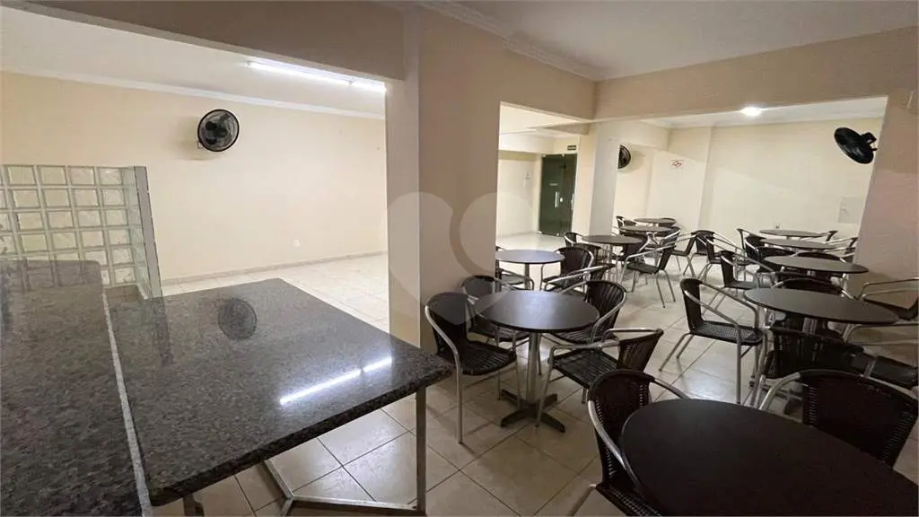 Apartamento para Venda em Praia Grande, Vila Tupi, 2 dormitórios, 1 suíte, 2 banheiros, 1 vaga