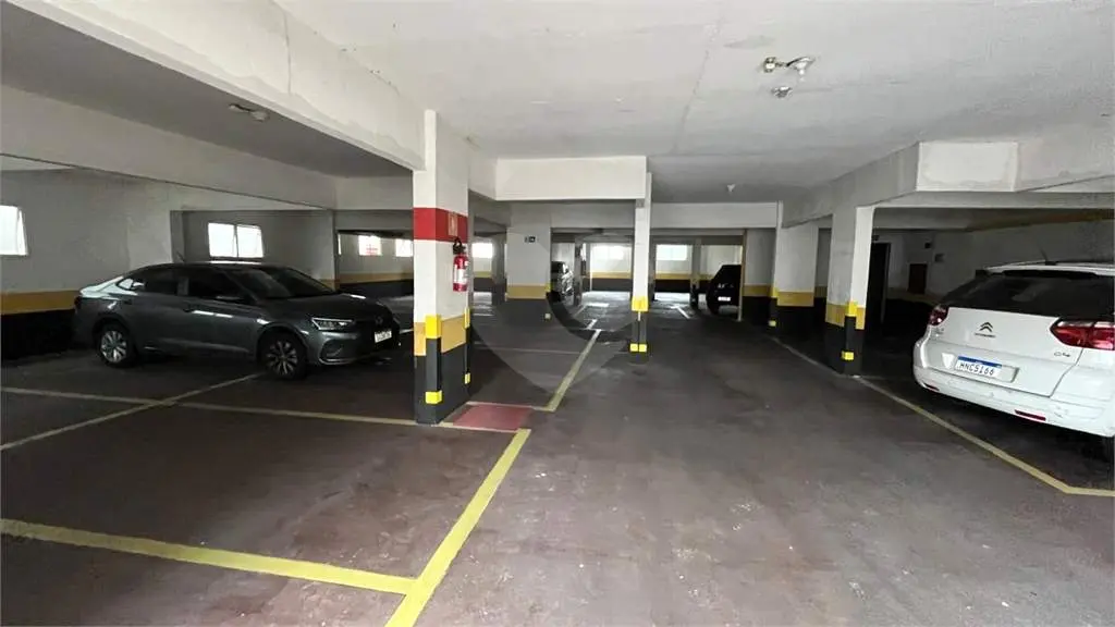Apartamento para Venda em Praia Grande, Vila Tupi, 2 dormitórios, 1 suíte, 2 banheiros, 1 vaga