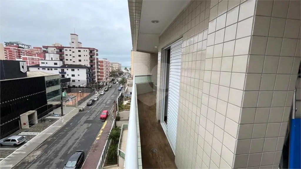 Apartamento para Venda em Praia Grande, Vila Tupi, 2 dormitórios, 1 suíte, 2 banheiros, 1 vaga