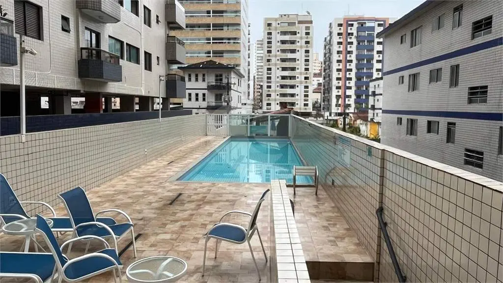 Apartamento para Venda em Praia Grande, Vila Tupi, 2 dormitórios, 1 suíte, 2 banheiros, 1 vaga