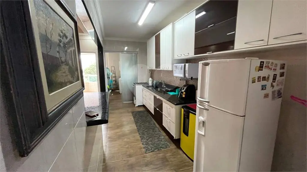 Apartamento para Venda em Praia Grande, Vila Tupi, 2 dormitórios, 1 suíte, 2 banheiros, 1 vaga