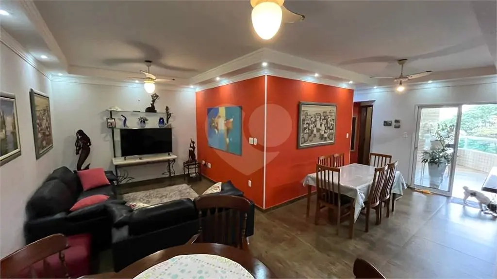 Apartamento para Venda em Praia Grande, Vila Tupi, 2 dormitórios, 1 suíte, 2 banheiros, 1 vaga