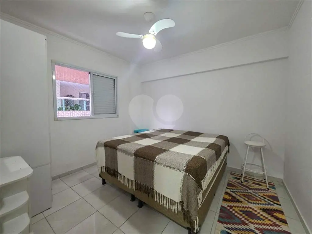 Apartamento para Venda em Praia Grande, Vila Guilhermina, 2 dormitórios, 1 suíte, 2 banheiros, 2 vagas