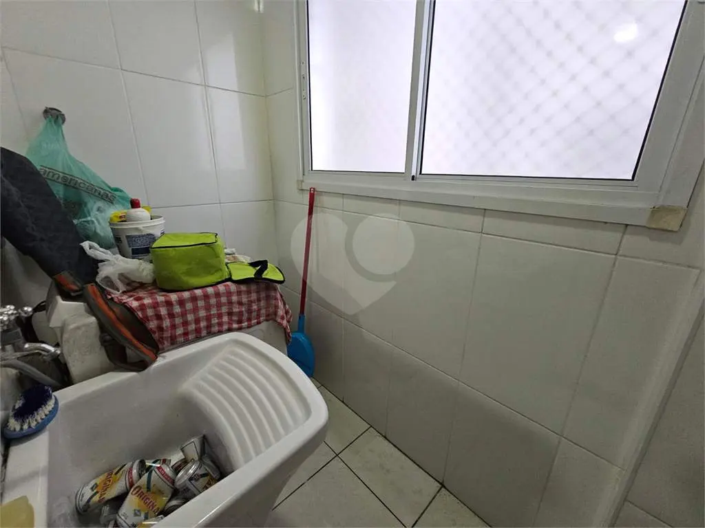 Apartamento para Venda em Praia Grande, Guilhermina, 2 dormitórios, 1 suíte, 2 banheiros, 2 vagas