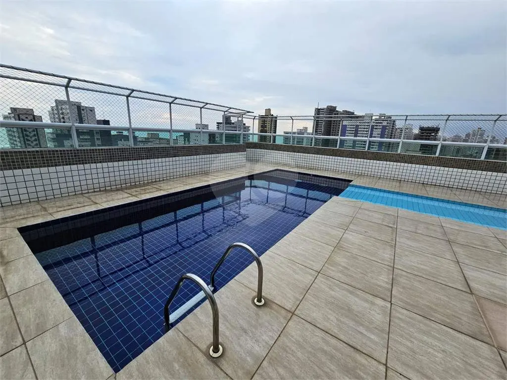 Apartamento para Venda em Praia Grande, Guilhermina, 2 dormitórios, 1 suíte, 2 banheiros, 2 vagas