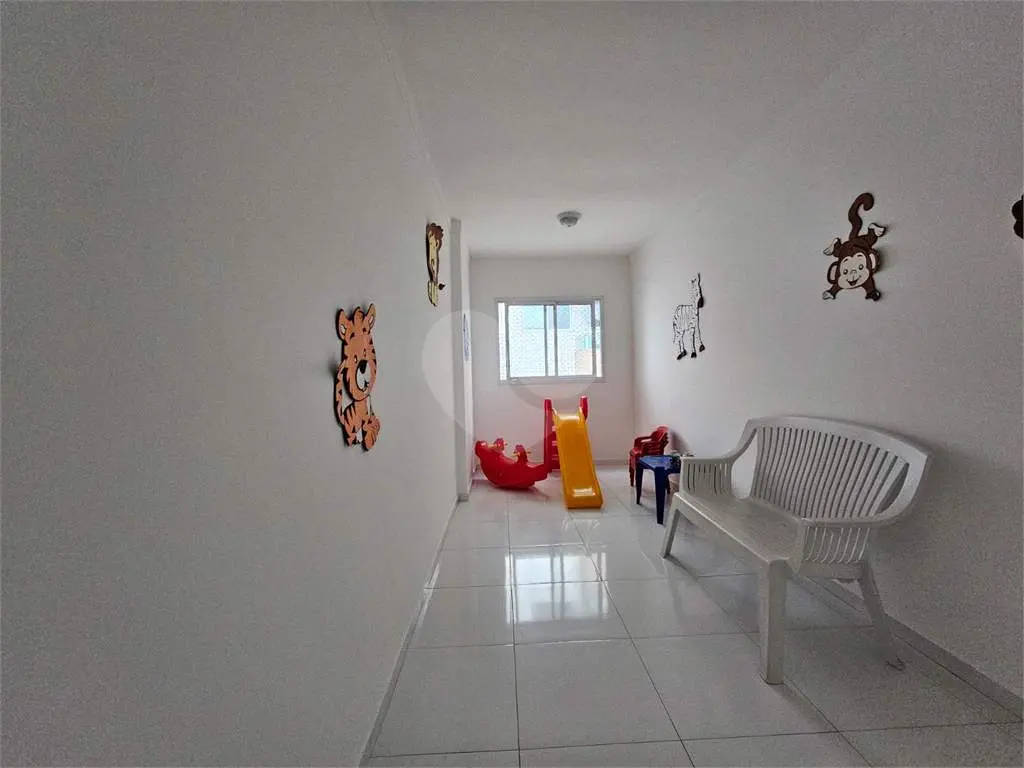 Apartamento para Venda em Praia Grande, Guilhermina, 2 dormitórios, 1 suíte, 2 banheiros, 2 vagas