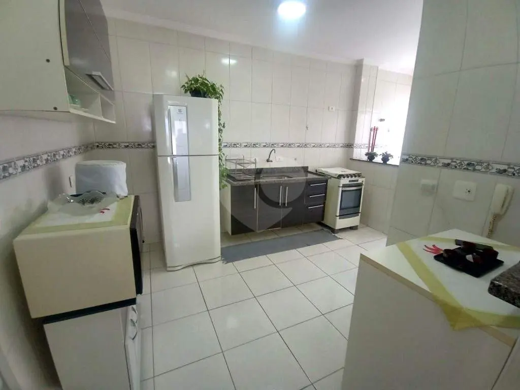 Apartamento para Venda em Praia Grande, Vila Tupi, 2 dormitórios, 1 suíte, 1 banheiro, 1 vaga