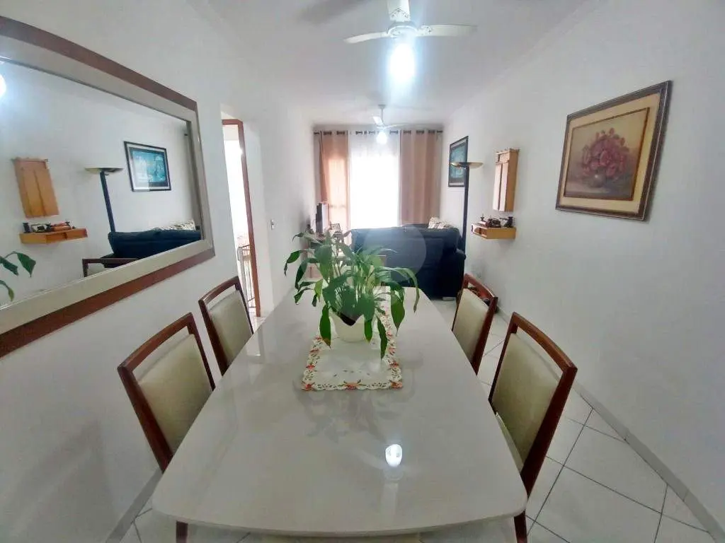 Apartamento para Venda em Praia Grande, Vila Tupi, 2 dormitórios, 1 suíte, 1 banheiro, 1 vaga
