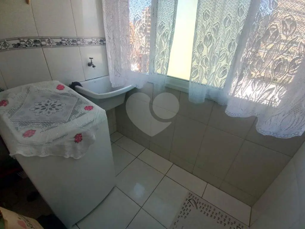 Apartamento para Venda em Praia Grande, Vila Tupi, 2 dormitórios, 1 suíte, 1 banheiro, 1 vaga