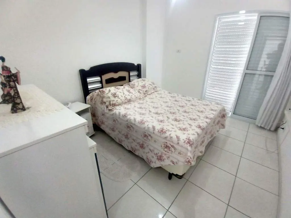 Apartamento para Venda em Praia Grande, Vila Tupi, 2 dormitórios, 1 suíte, 1 banheiro, 1 vaga