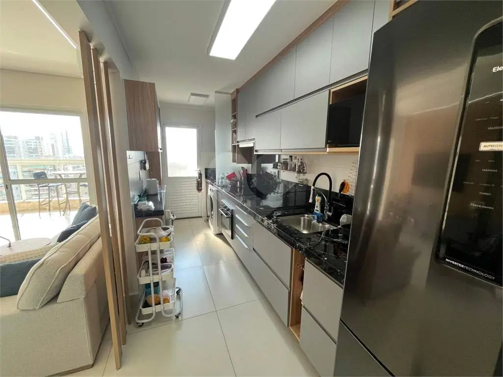 Apartamento para Venda em Praia Grande, Vila Guilhermina, 3 dormitórios, 3 suítes, 4 banheiros, 2 vagas