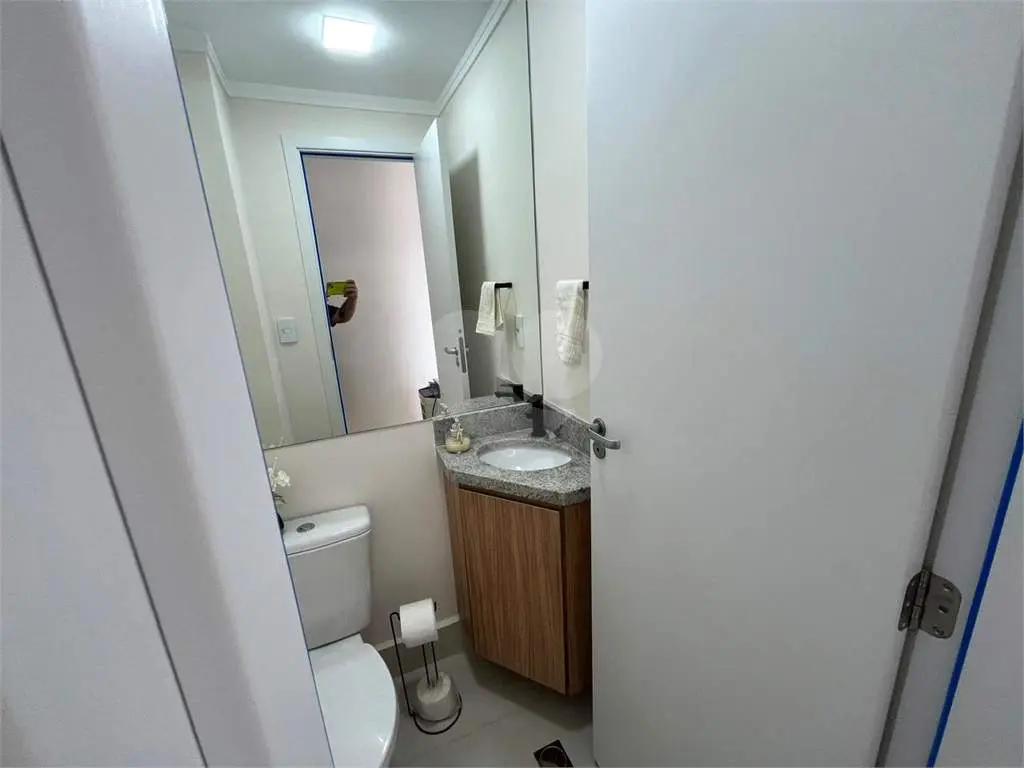 Apartamento para Venda em Praia Grande, Vila Guilhermina, 3 dormitórios, 3 suítes, 4 banheiros, 2 vagas
