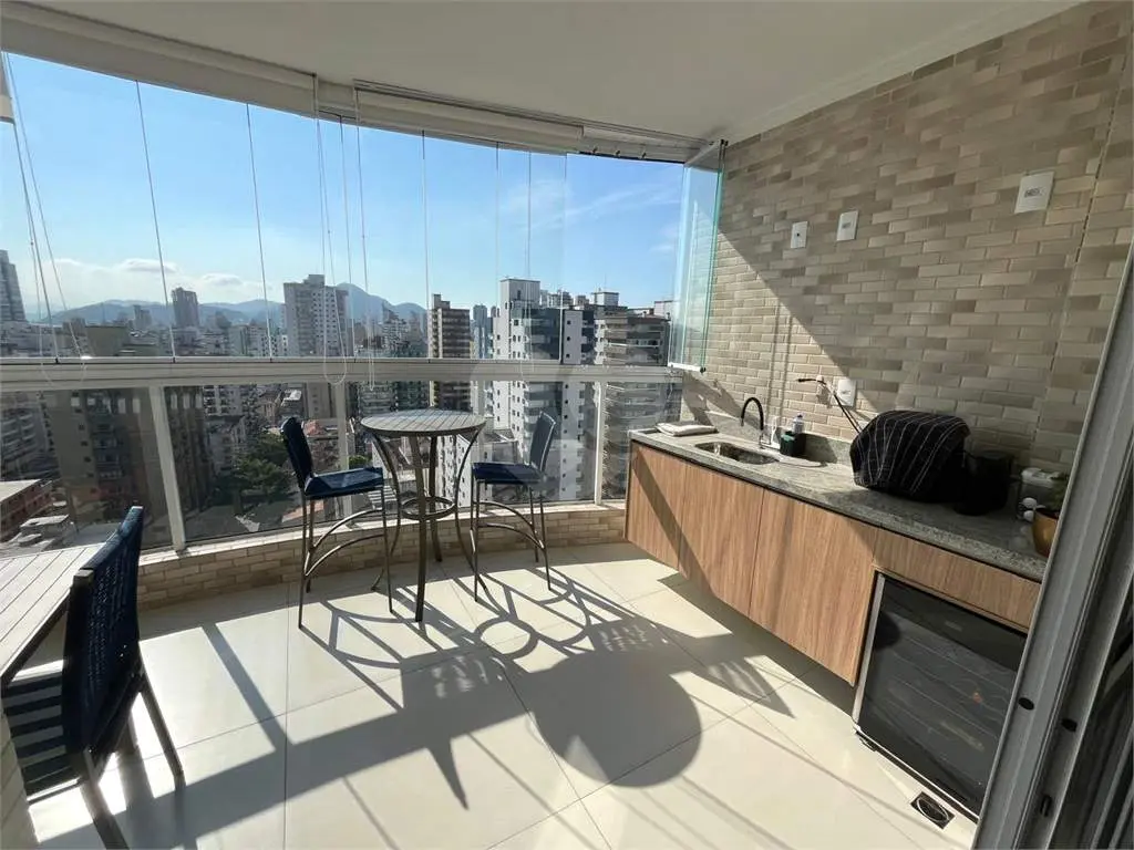 Apartamento para Venda em Praia Grande, Vila Guilhermina, 3 dormitórios, 3 suítes, 4 banheiros, 2 vagas