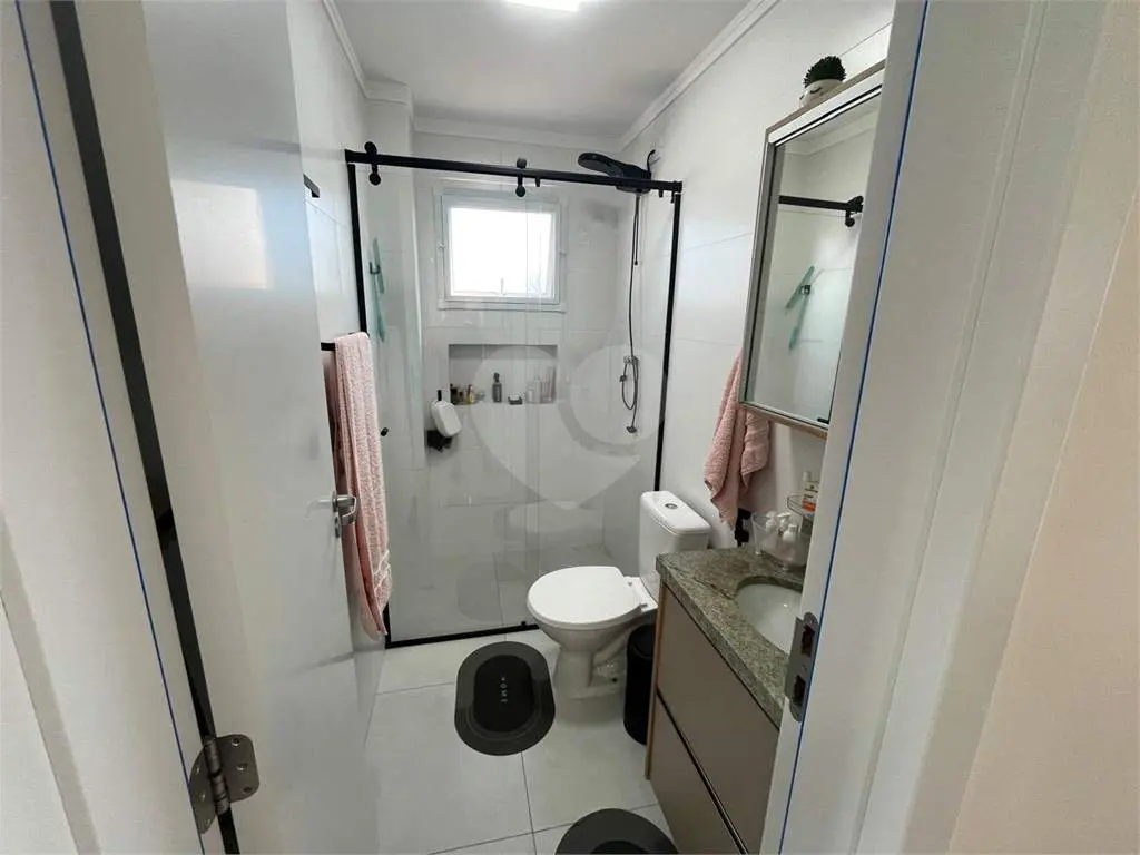Apartamento para Venda em Praia Grande, Vila Guilhermina, 3 dormitórios, 3 suítes, 4 banheiros, 2 vagas