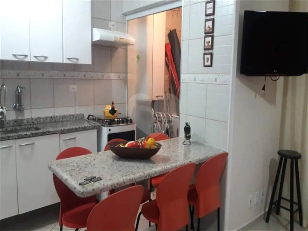 Apartamento para Venda em Praia Grande, Caiçara, 2 dormitórios, 1 suíte, 2 banheiros, 1 vaga