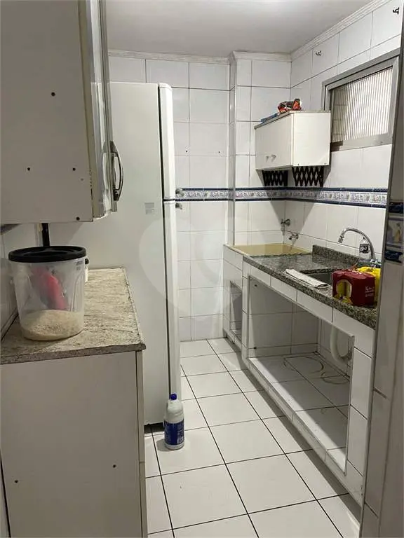 Apartamento para Venda em Praia Grande, Caiçara, 1 dormitório, 1 banheiro, 1 vaga