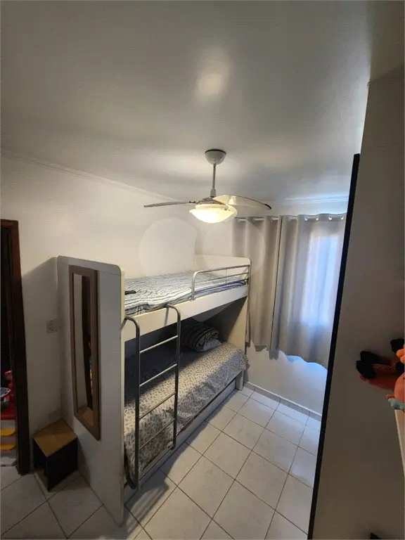 Apartamento para Venda em Praia Grande, Caiçara, 2 dormitórios, 1 banheiro, 1 vaga