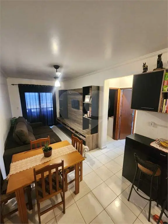 Apartamento para Venda em Praia Grande, Caiçara, 2 dormitórios, 1 banheiro, 1 vaga