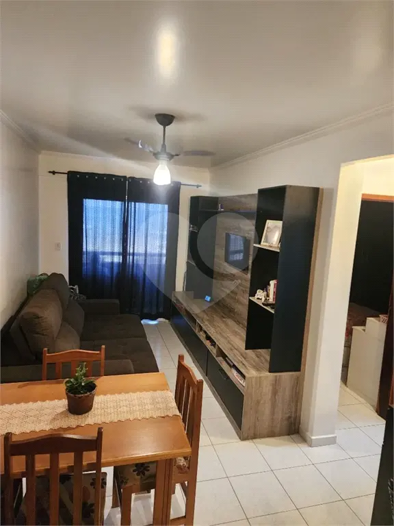 Apartamento para Venda em Praia Grande, Caiçara, 2 dormitórios, 1 banheiro, 1 vaga
