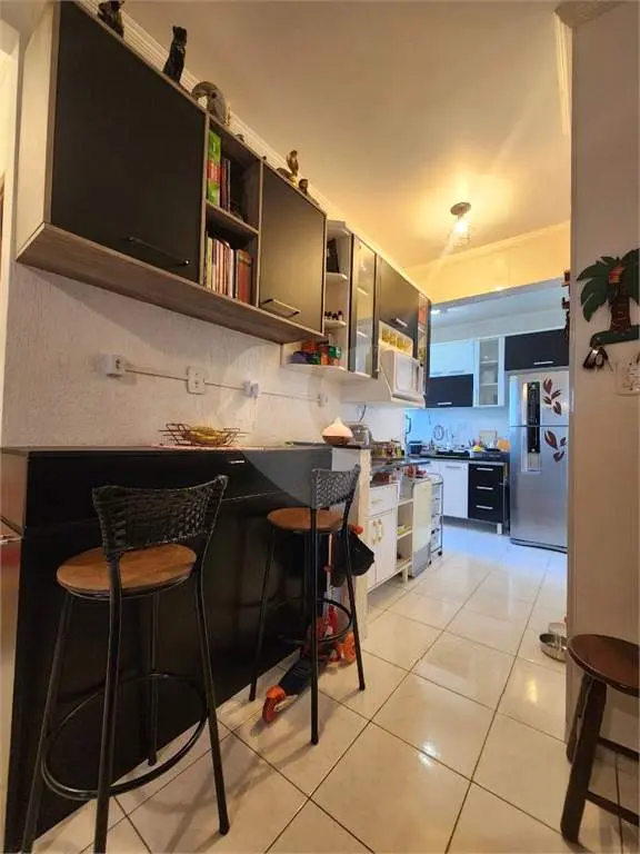 Apartamento para Venda em Praia Grande, Caiçara, 2 dormitórios, 1 banheiro, 1 vaga