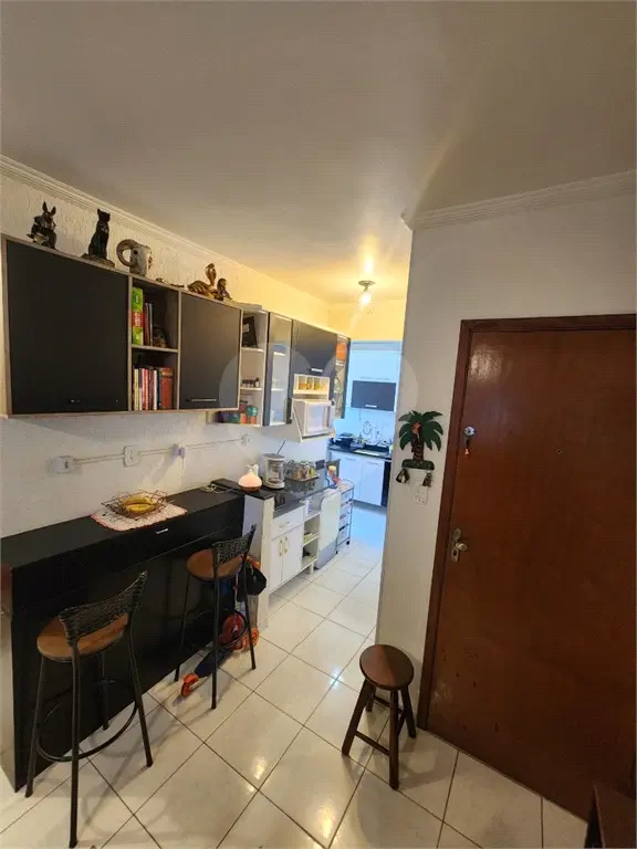 Apartamento para Venda em Praia Grande, Caiçara, 2 dormitórios, 1 banheiro, 1 vaga