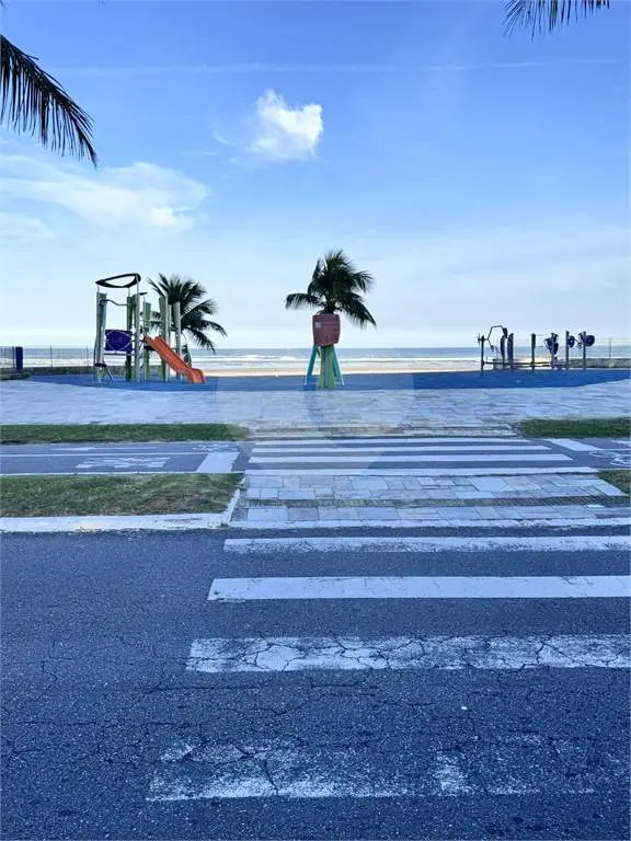 Apartamento para Venda em Praia Grande, Caiçara, 1 dormitório, 1 banheiro, 1 vaga