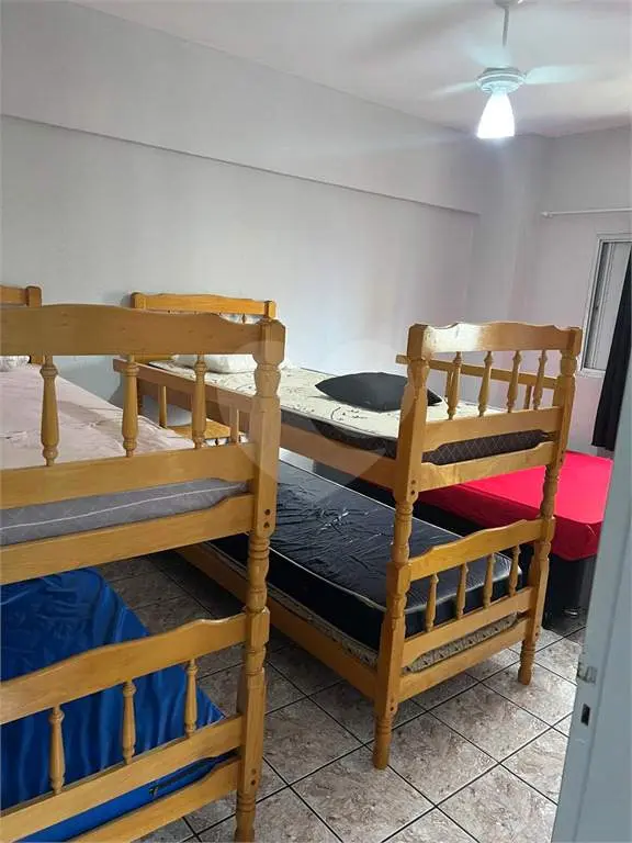 Apartamento para Venda em Praia Grande, Tupi, 1 dormitório, 1 banheiro, 1 vaga
