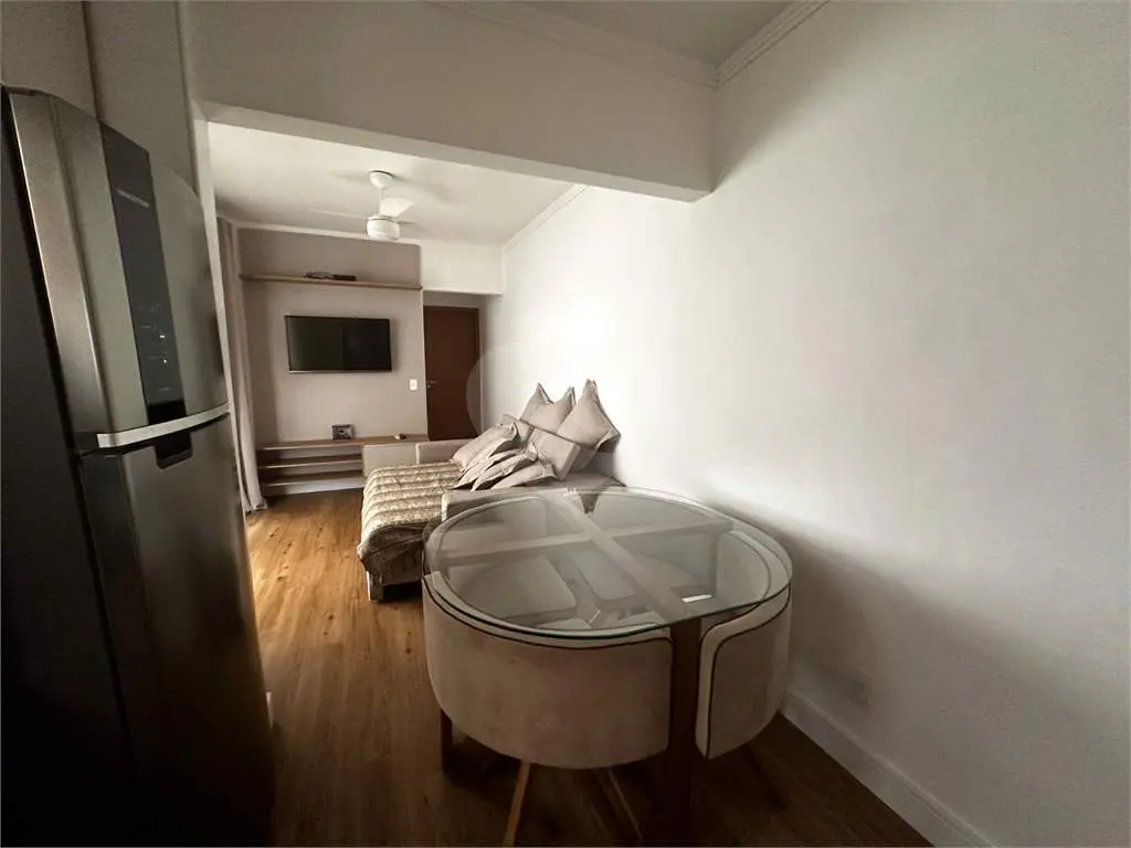 Apartamento para Venda em Praia Grande, Guilhermina, 1 dormitório, 1 banheiro, 1 vaga
