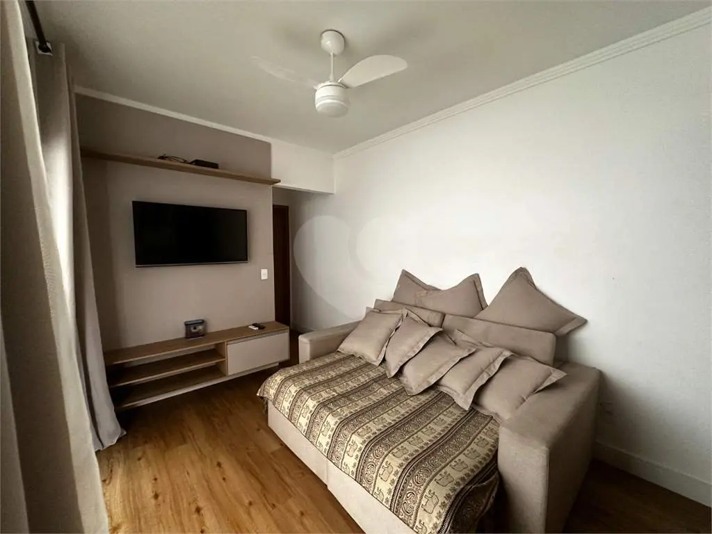 Apartamento para Venda em Praia Grande, Guilhermina, 1 dormitório, 1 banheiro, 1 vaga